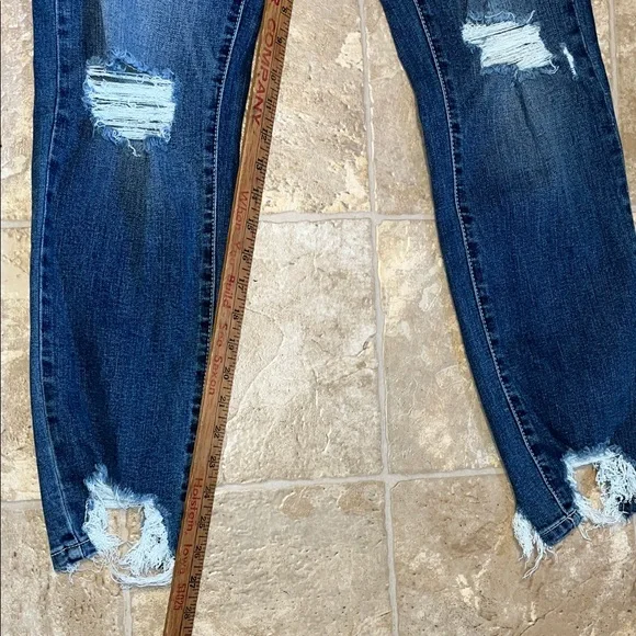 NWT Sneak Peek Distressed Dark Blue Ankle Jeans - Picture 7 of 11